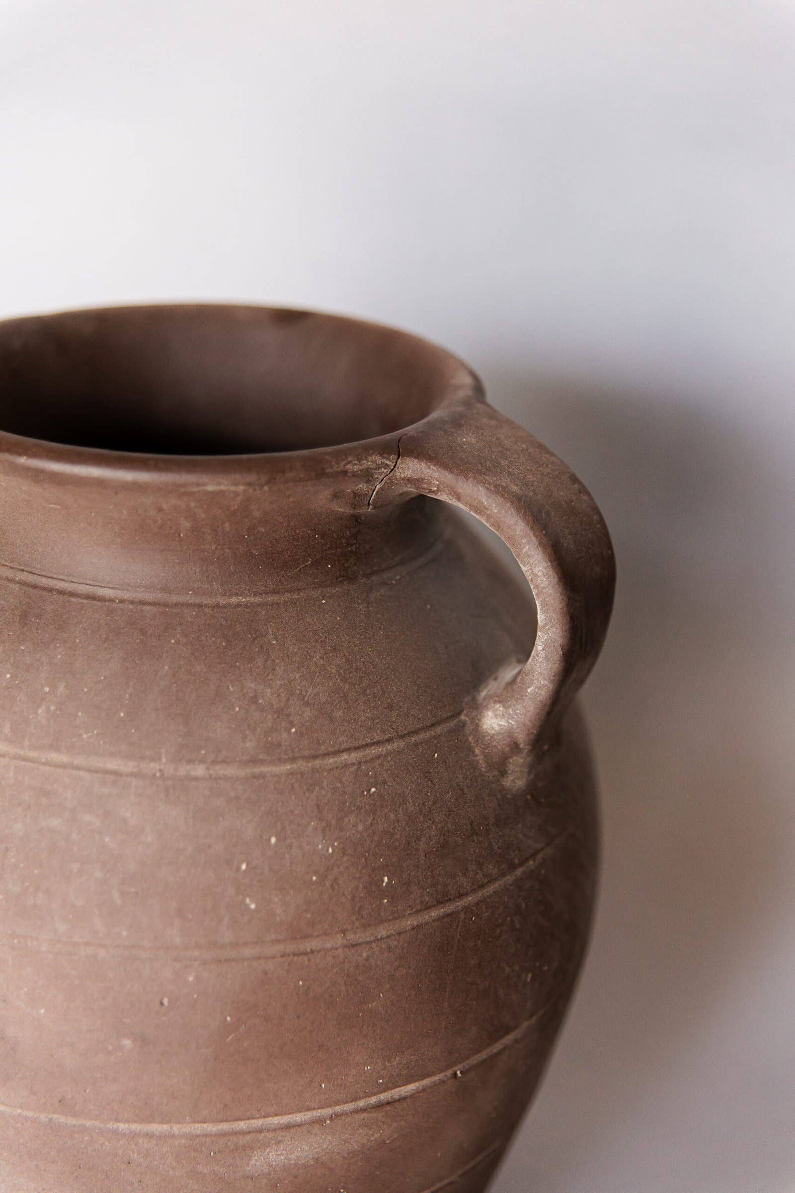Artisanal Vase 4