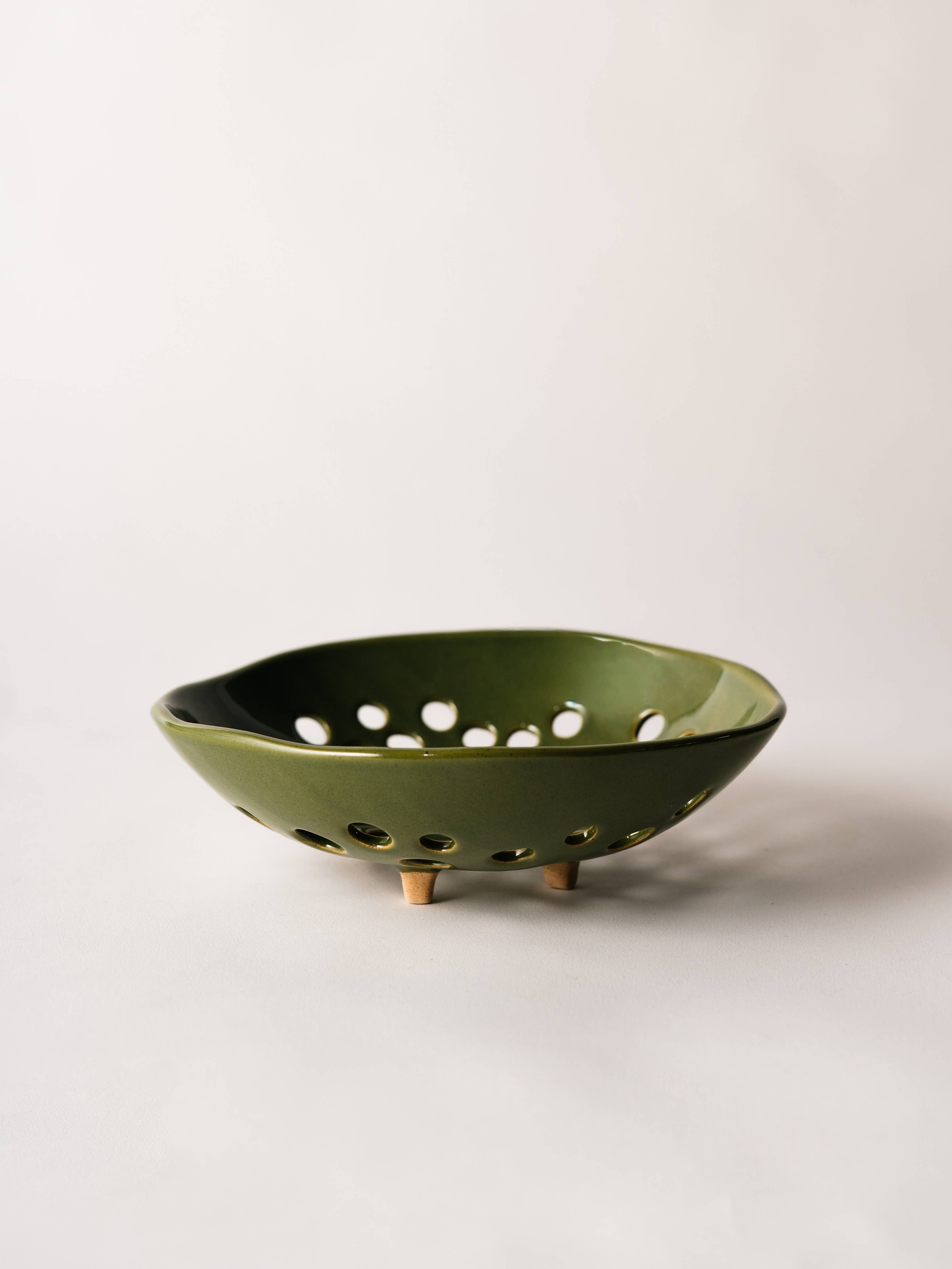Newland Colander in Dark Green