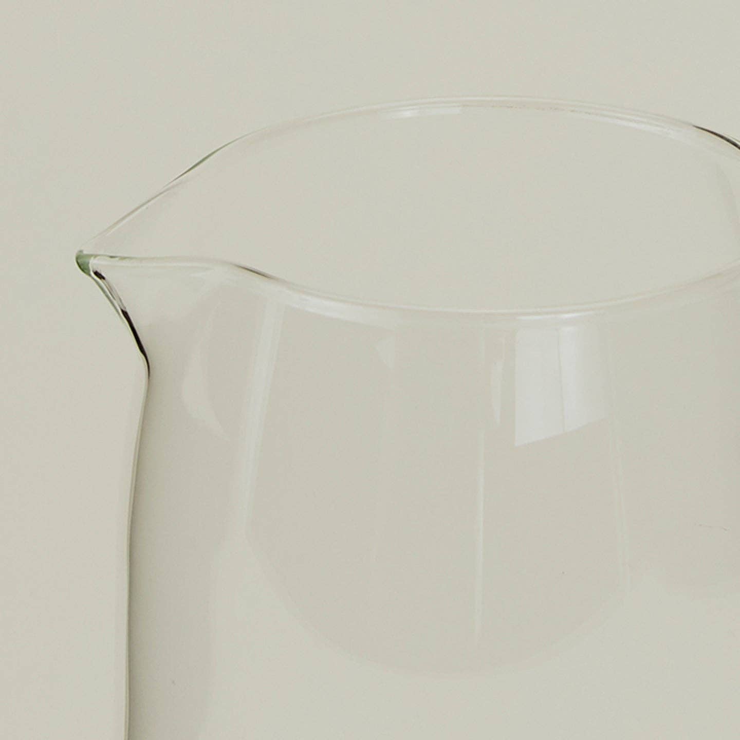 ESSENTIAL GLASSWARE - PITCHERS: BLUSH