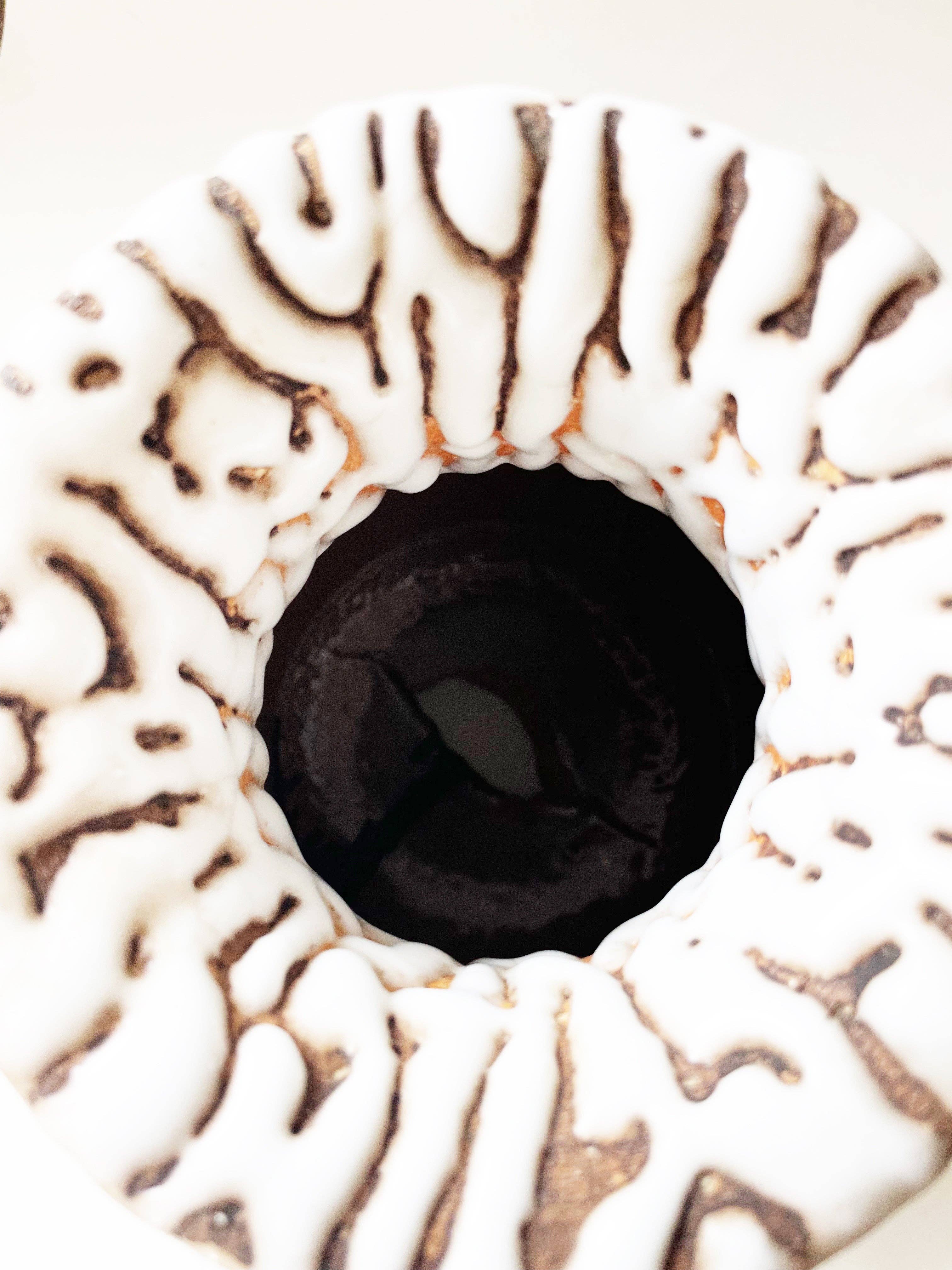 Large Meiji Japanese Vermiculated Vessel