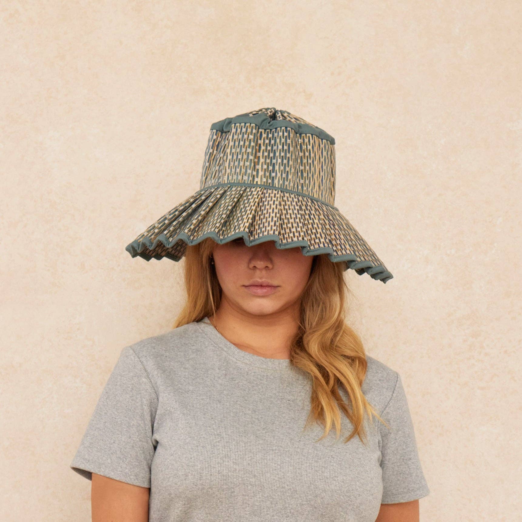 Burano Capri Hat: Maxi / Burano / Medium