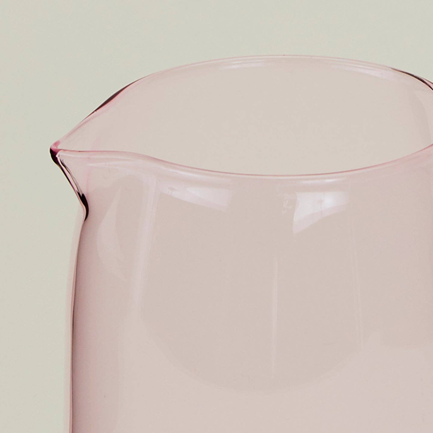 ESSENTIAL GLASSWARE - PITCHERS: BLUSH