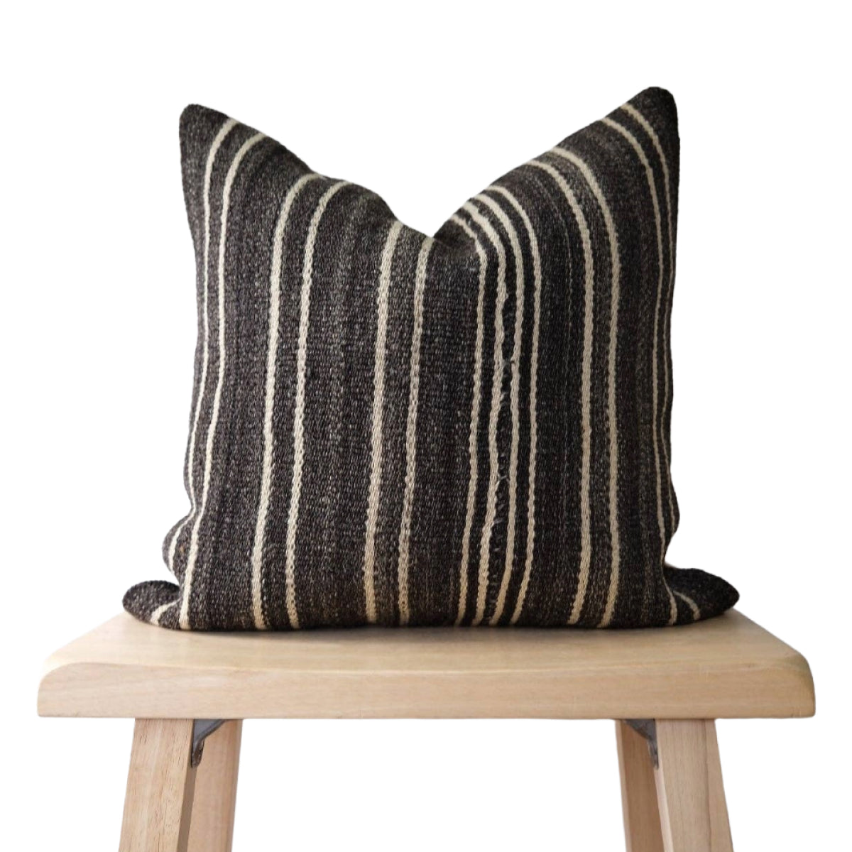 Adnan Kilim Pillow: 20x20