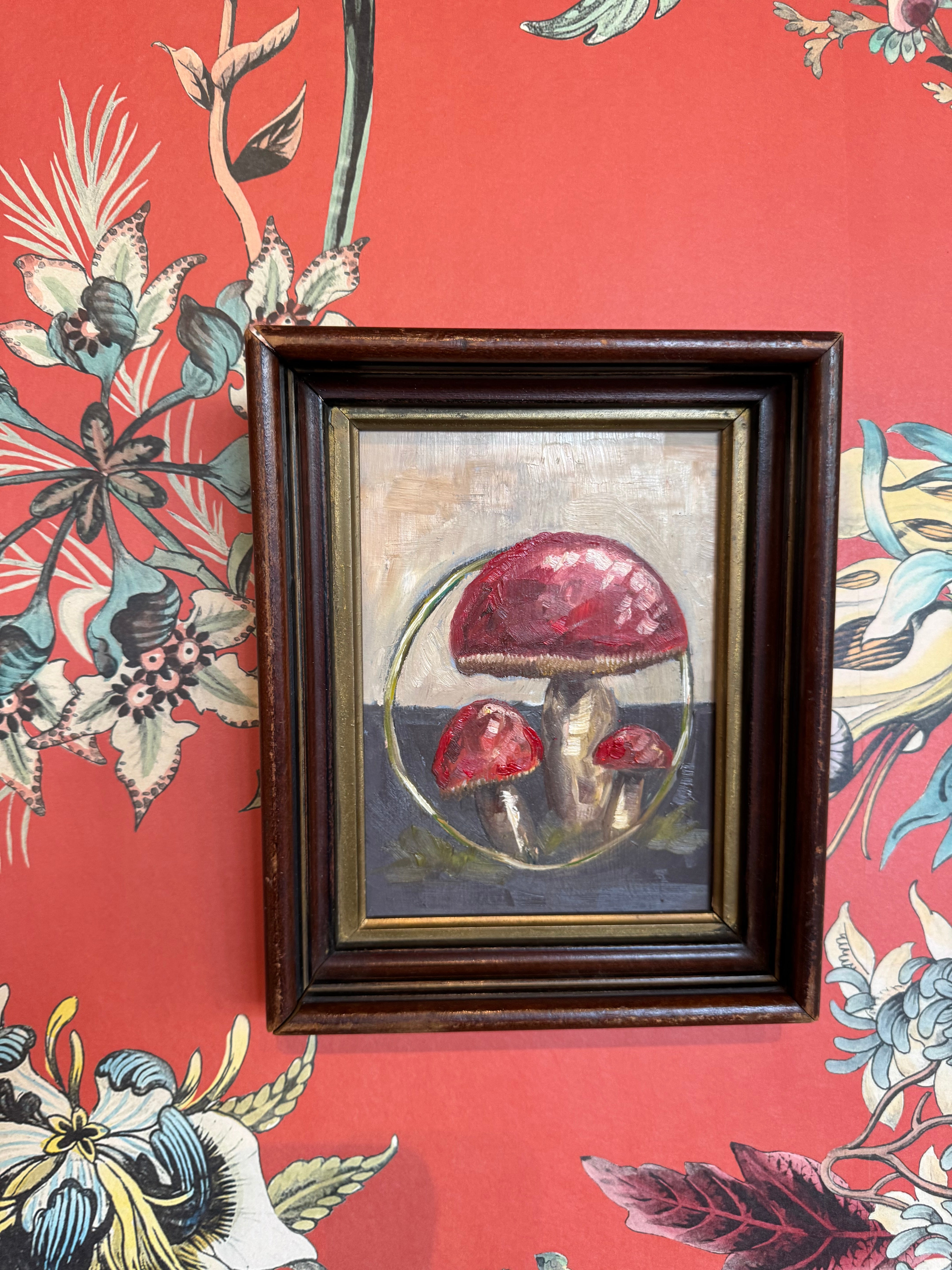 Ali Parsons, Three Mushrooms in Ring 10”x8”