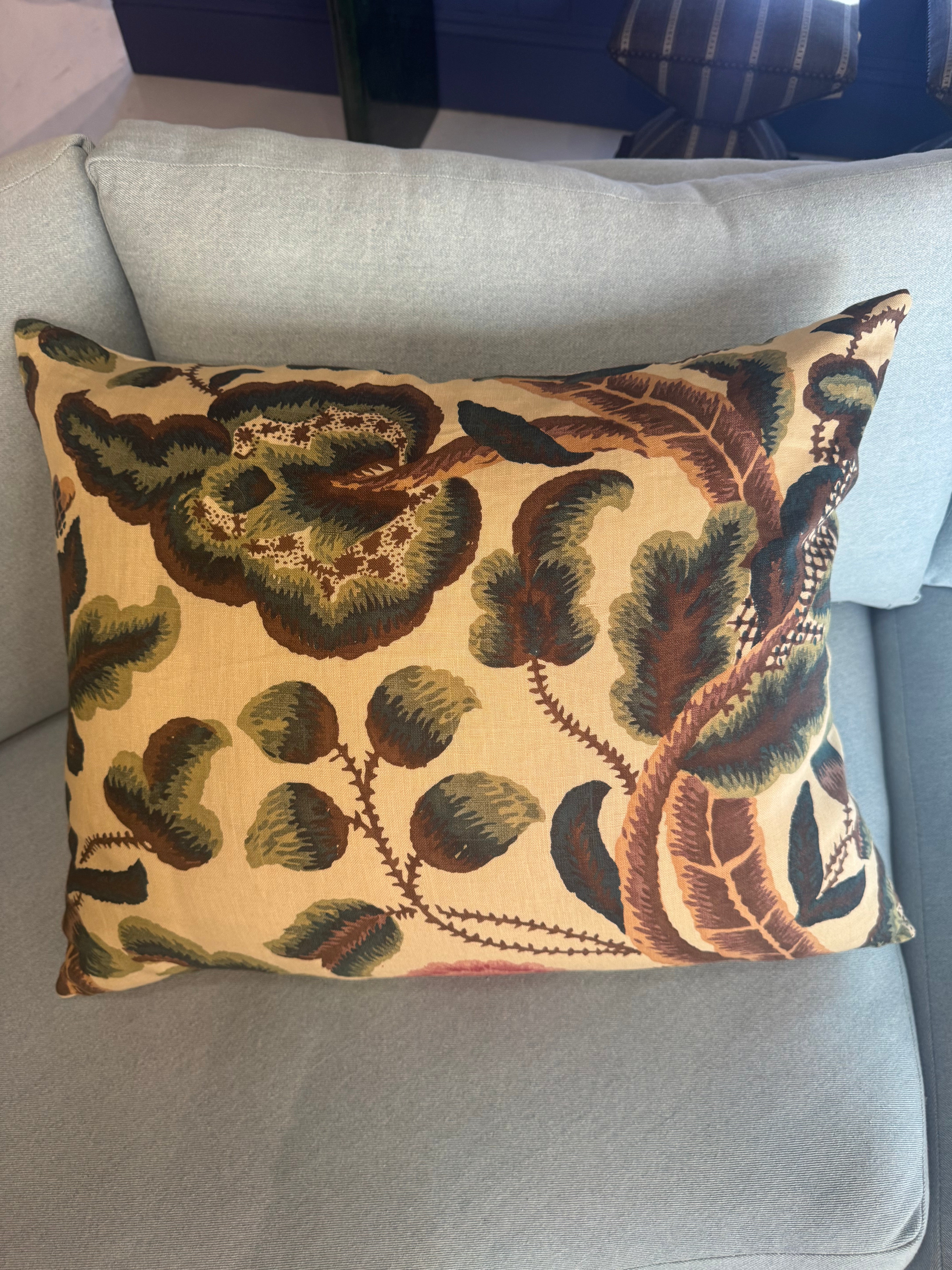 Pillows Floral 19” x 24”