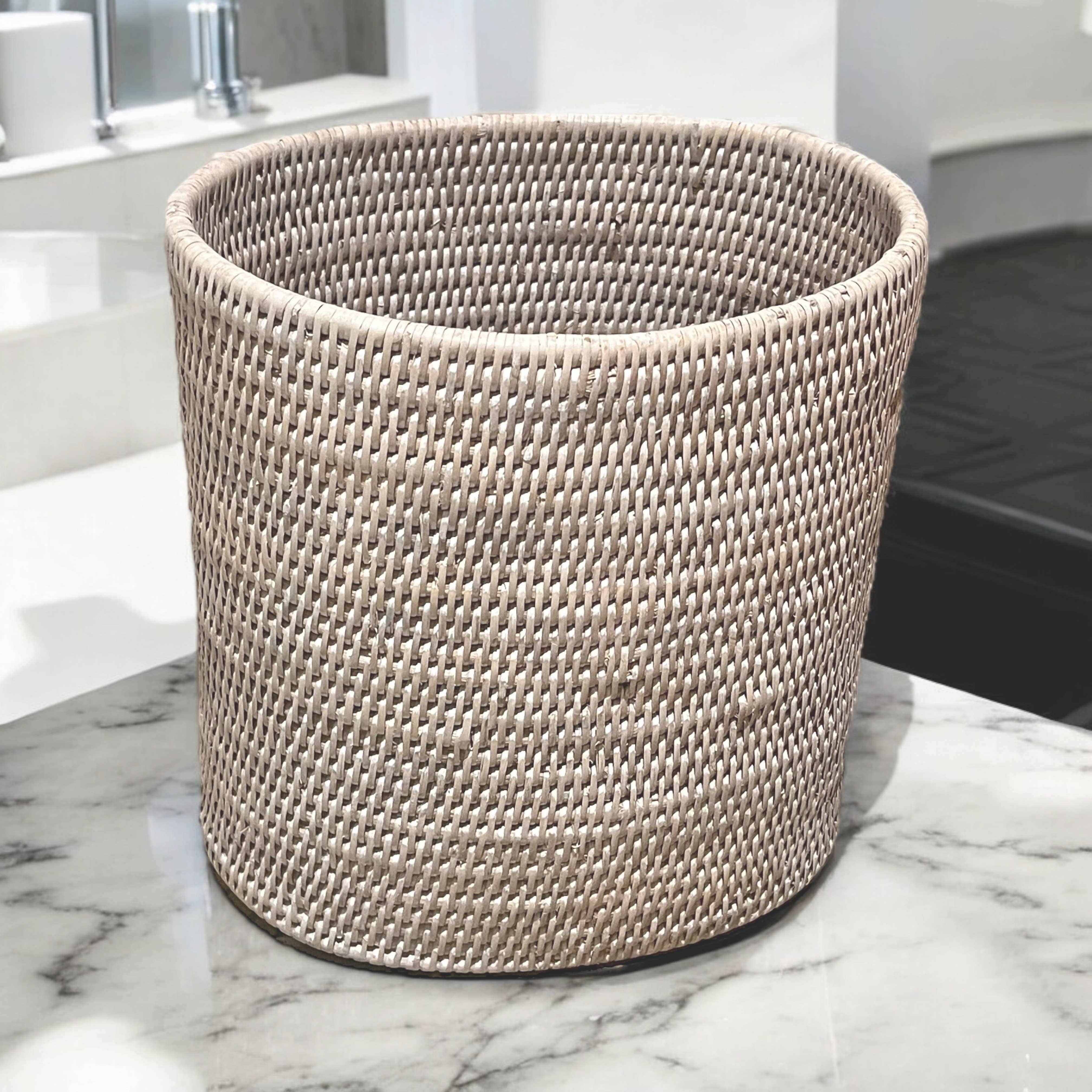 Oval Waste Basket - WW 11x8x11'H