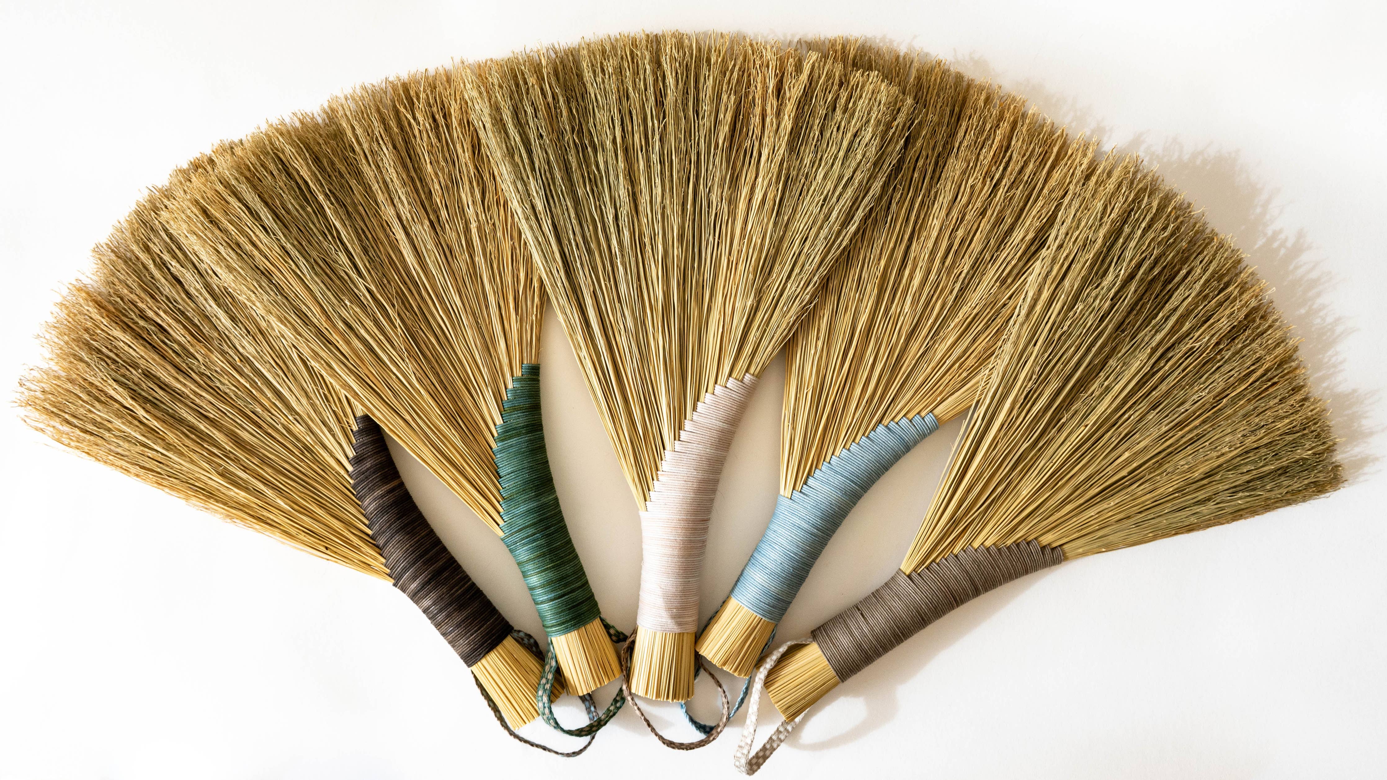 Turkey Wing Handbroom: Green