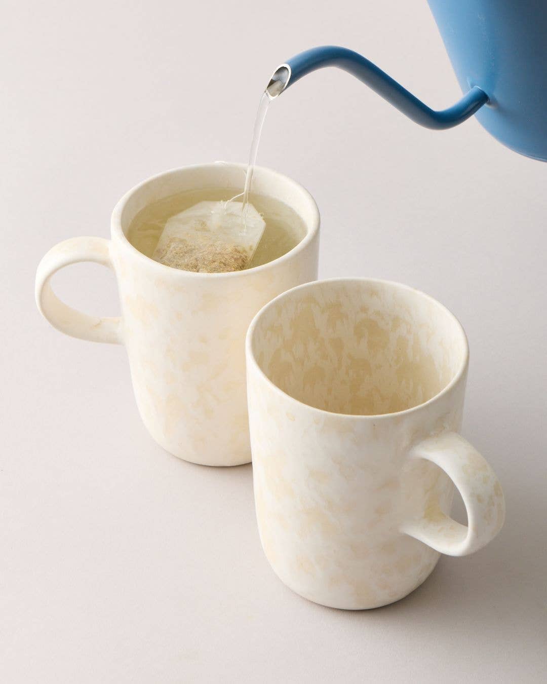 Artist's Spatter Mug: Cream / Mug