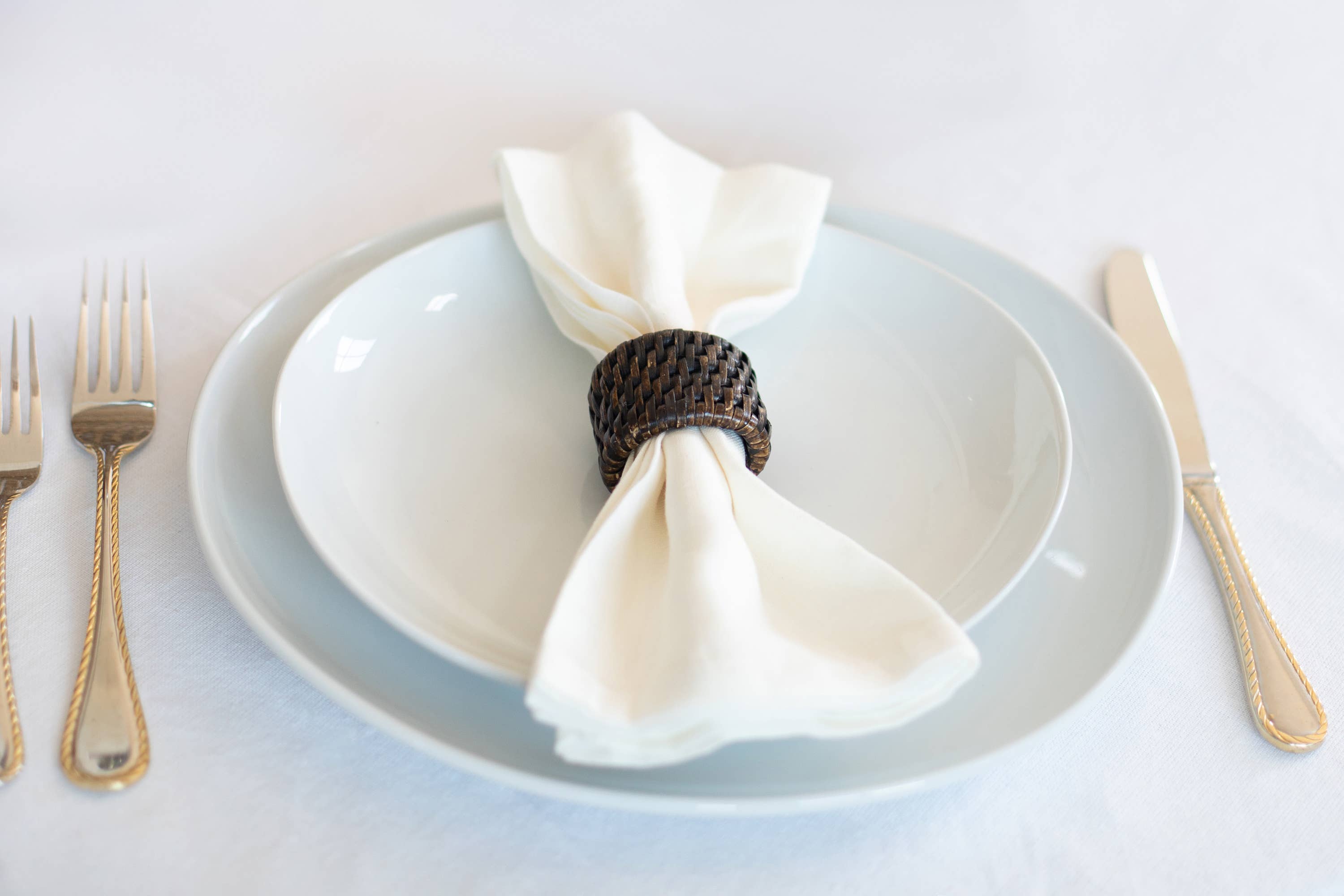 Artifacts Rattan™ Oval Napkin Rings 6-piece set: Tudor Black