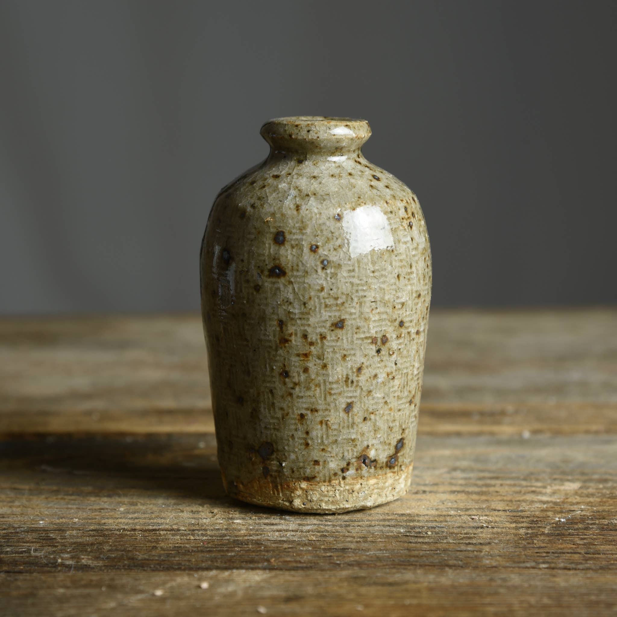 Wild Clay Bud Vase in Ash Glaze