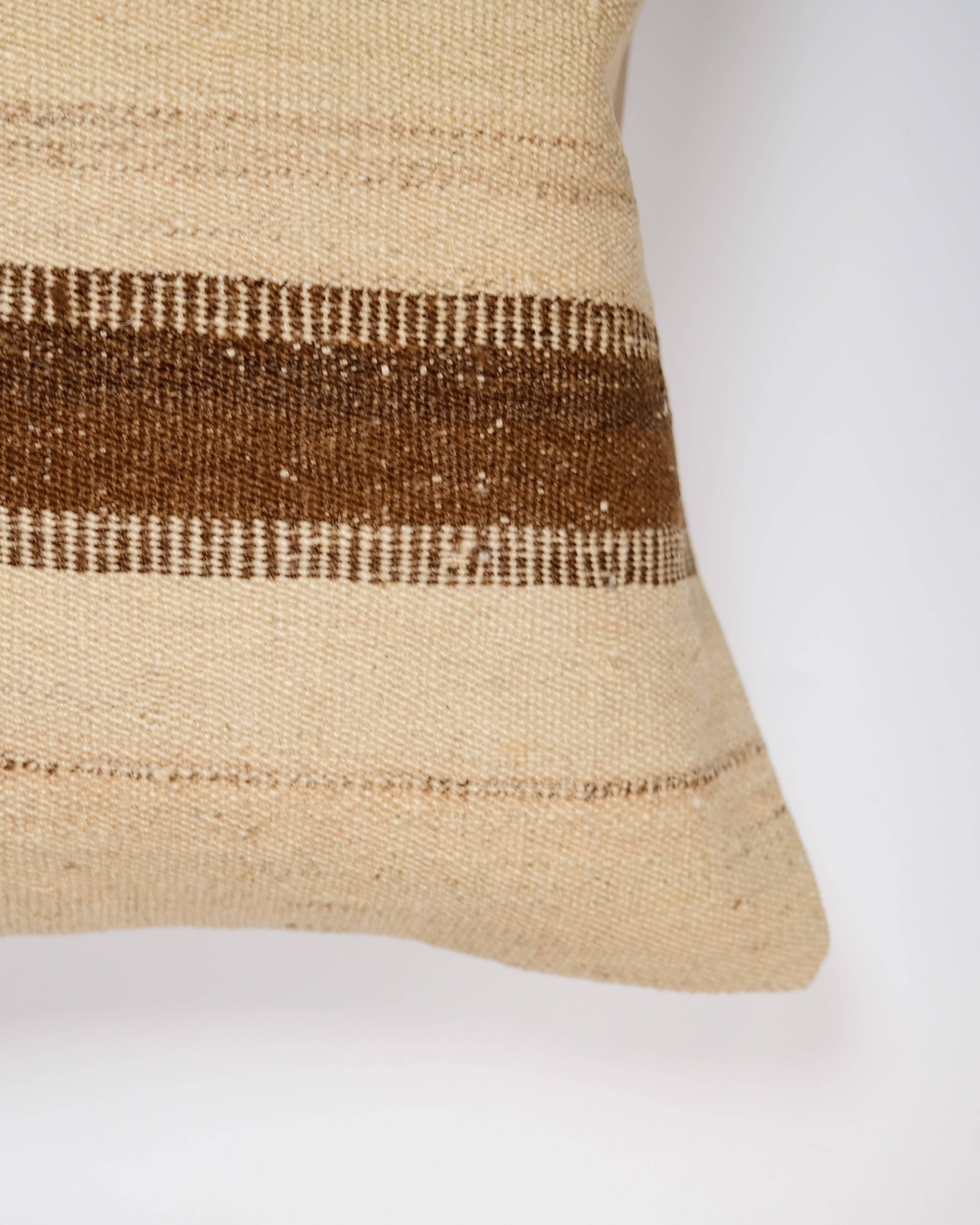 Ezel Kilim Lumbar No. 2: I