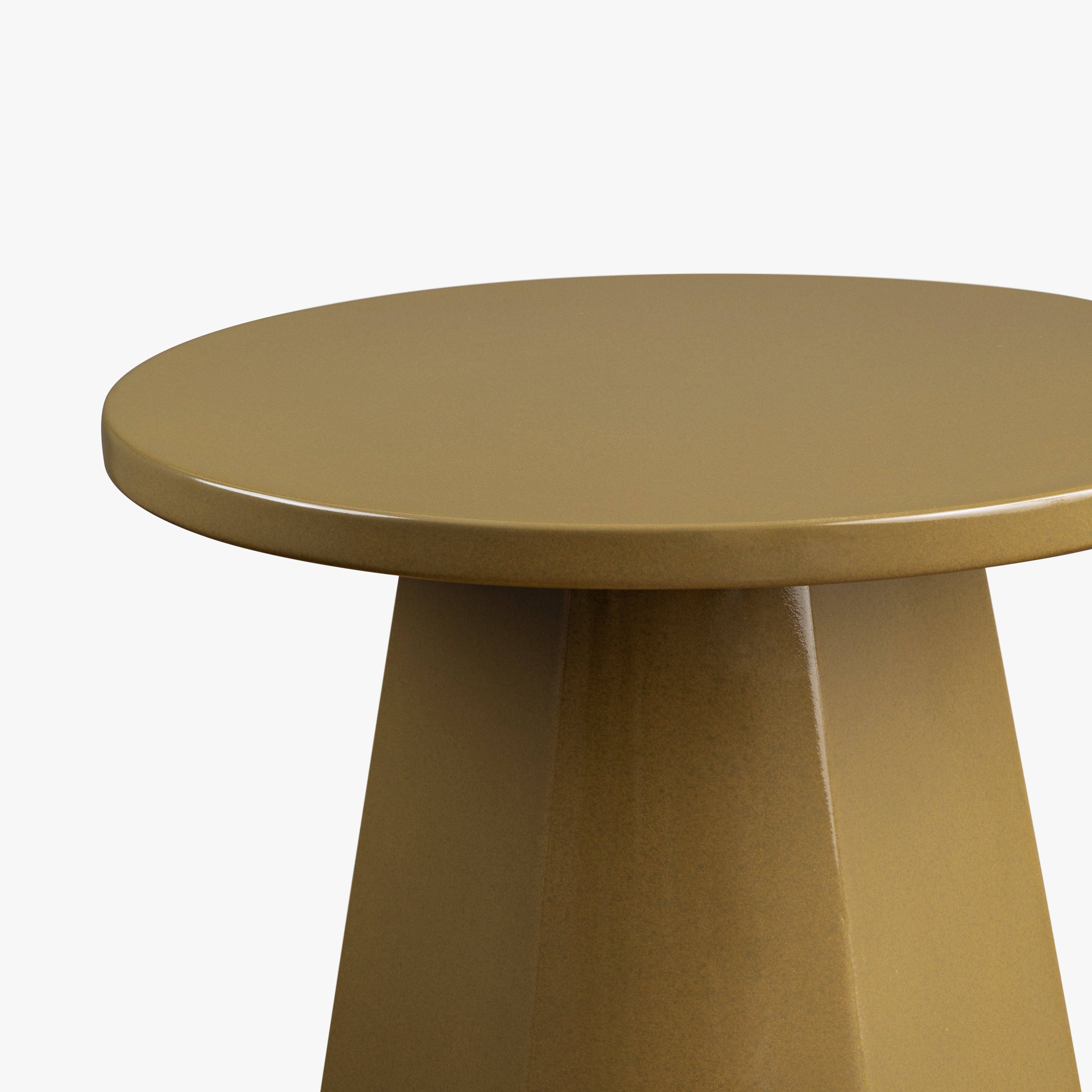 Lloyd Side Table: GREEN