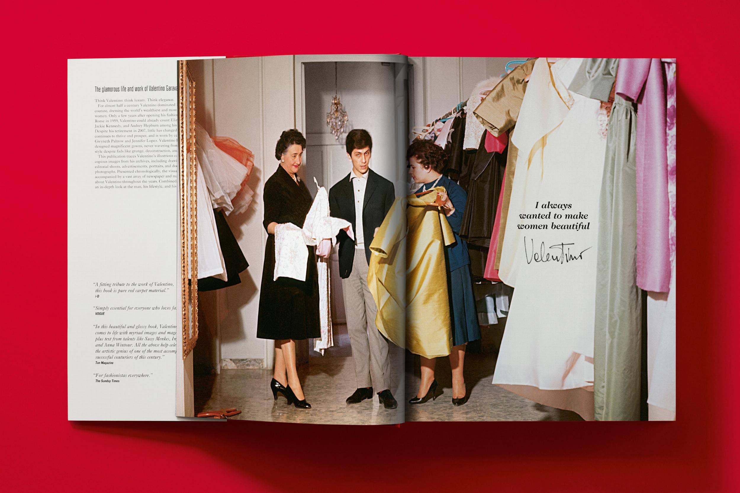 Valentino. A Grand Italian Epic (English)