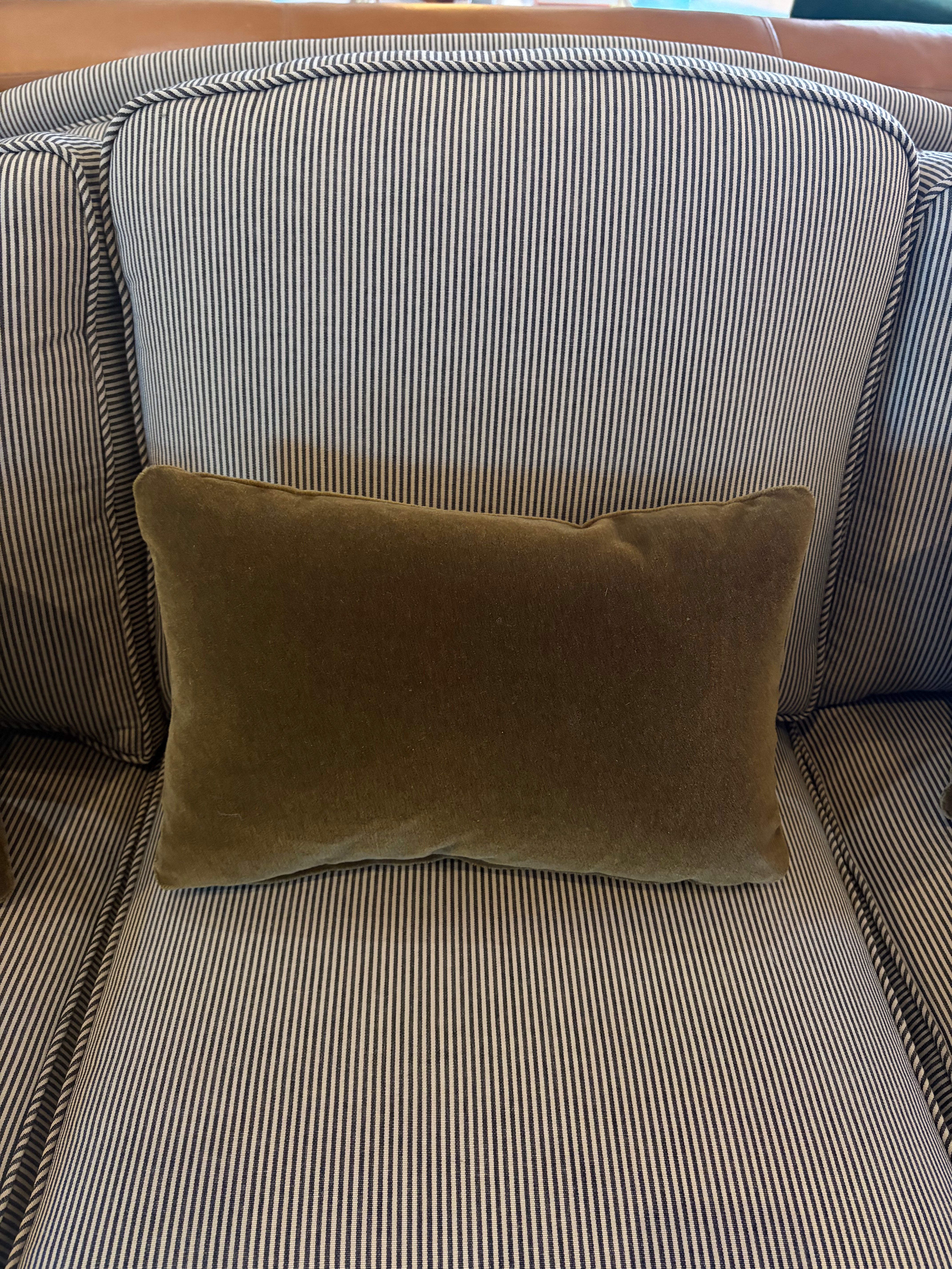 Rectangle Velvet Pillow