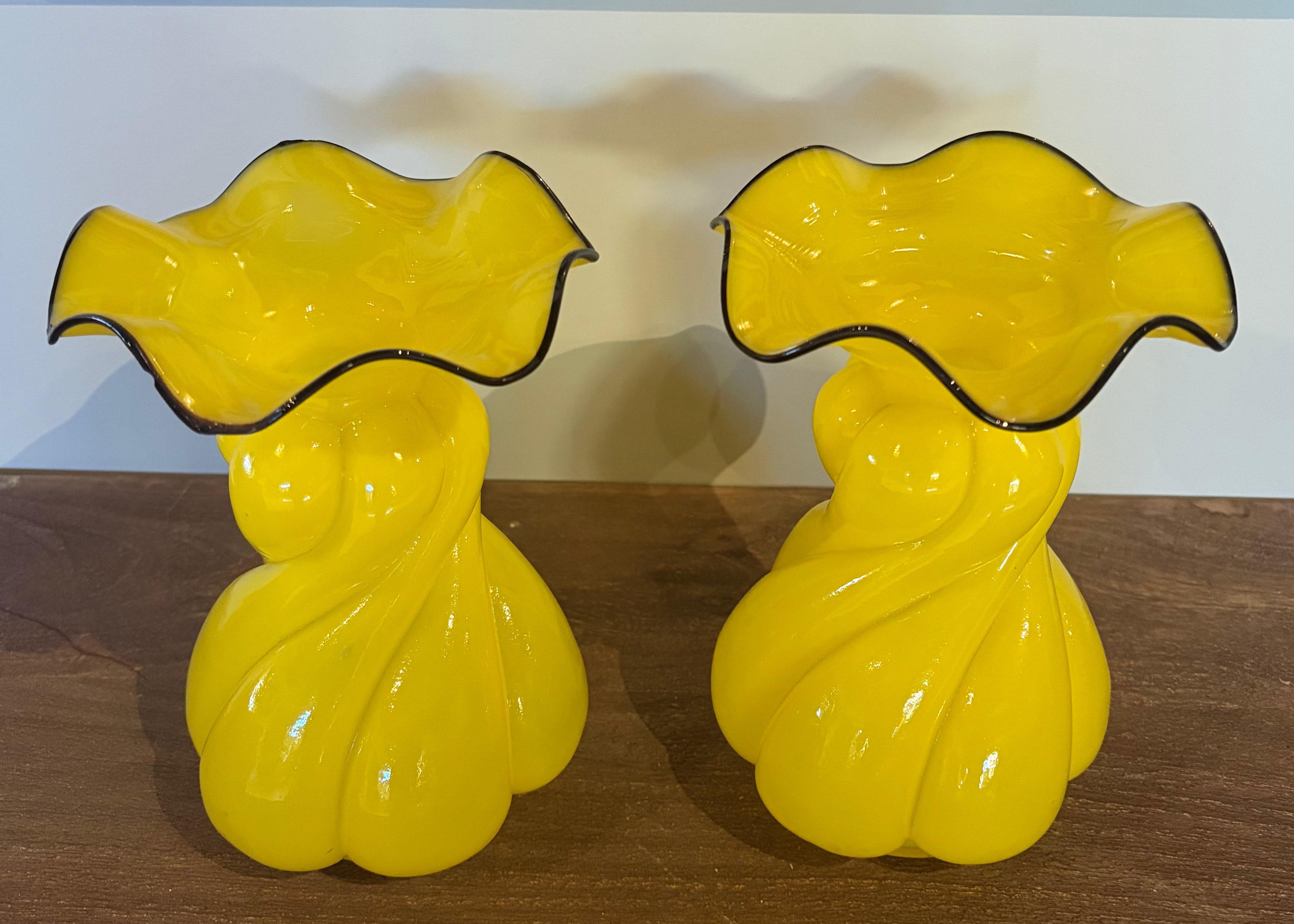 Yellow Italian Glass Blown Vase 7.5” tall