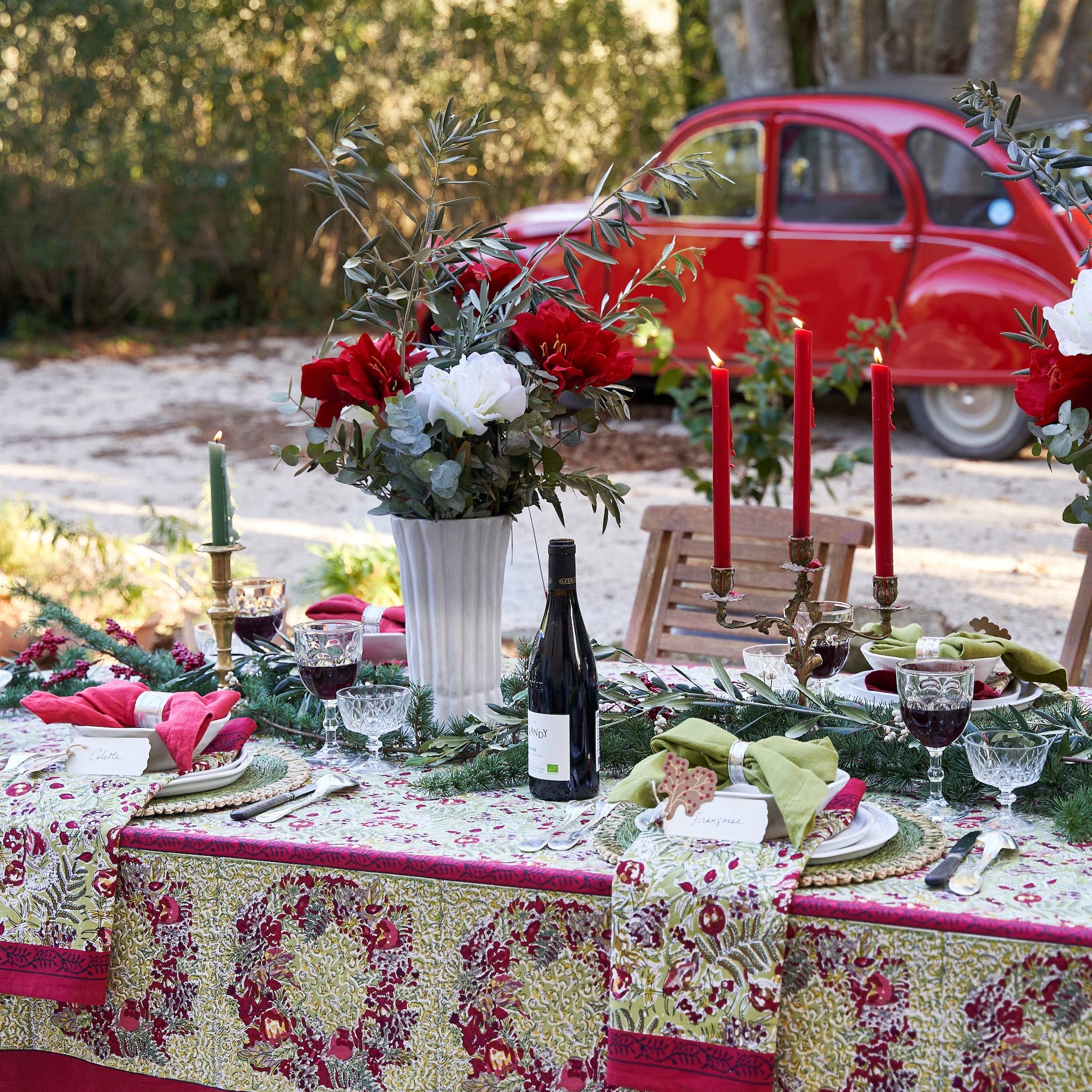 Winter Garden Red & Green | French Tablecloths: 71" x 128"