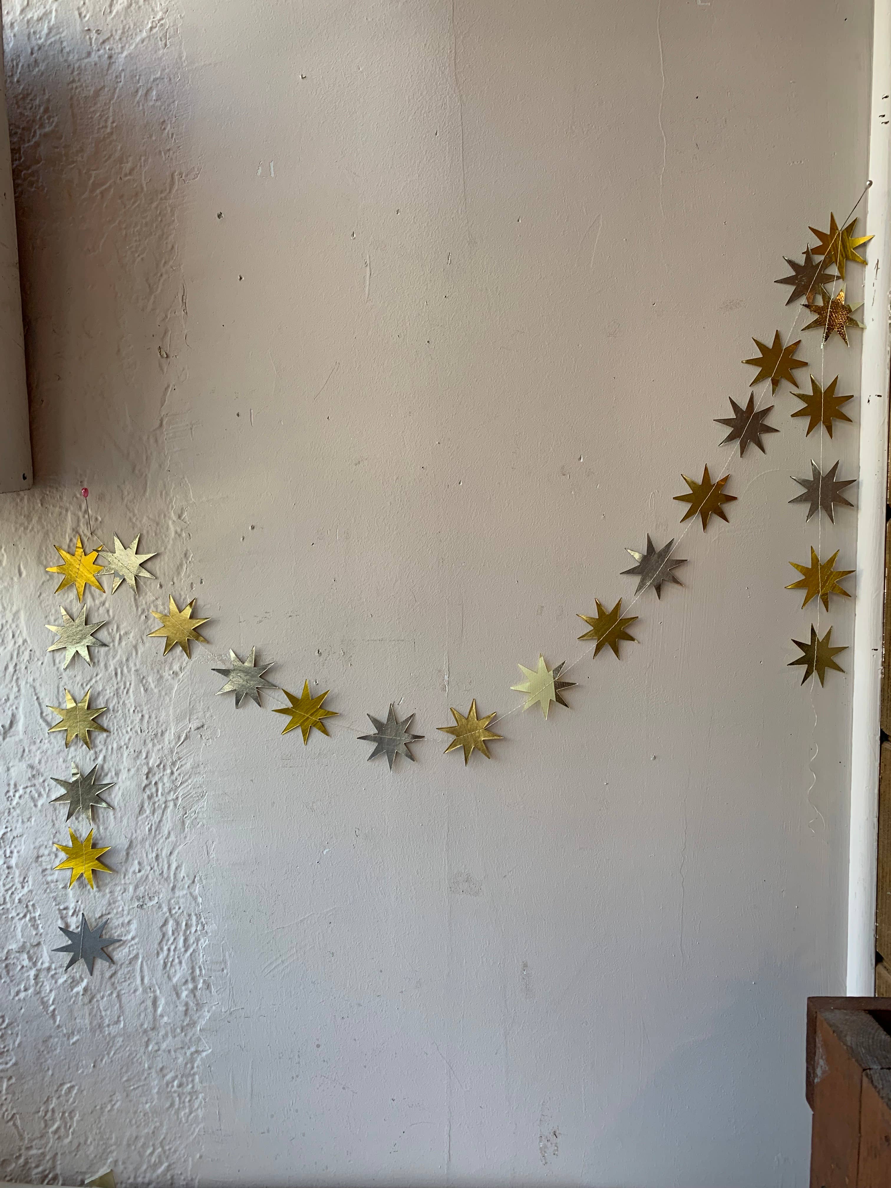 Starburst Garland