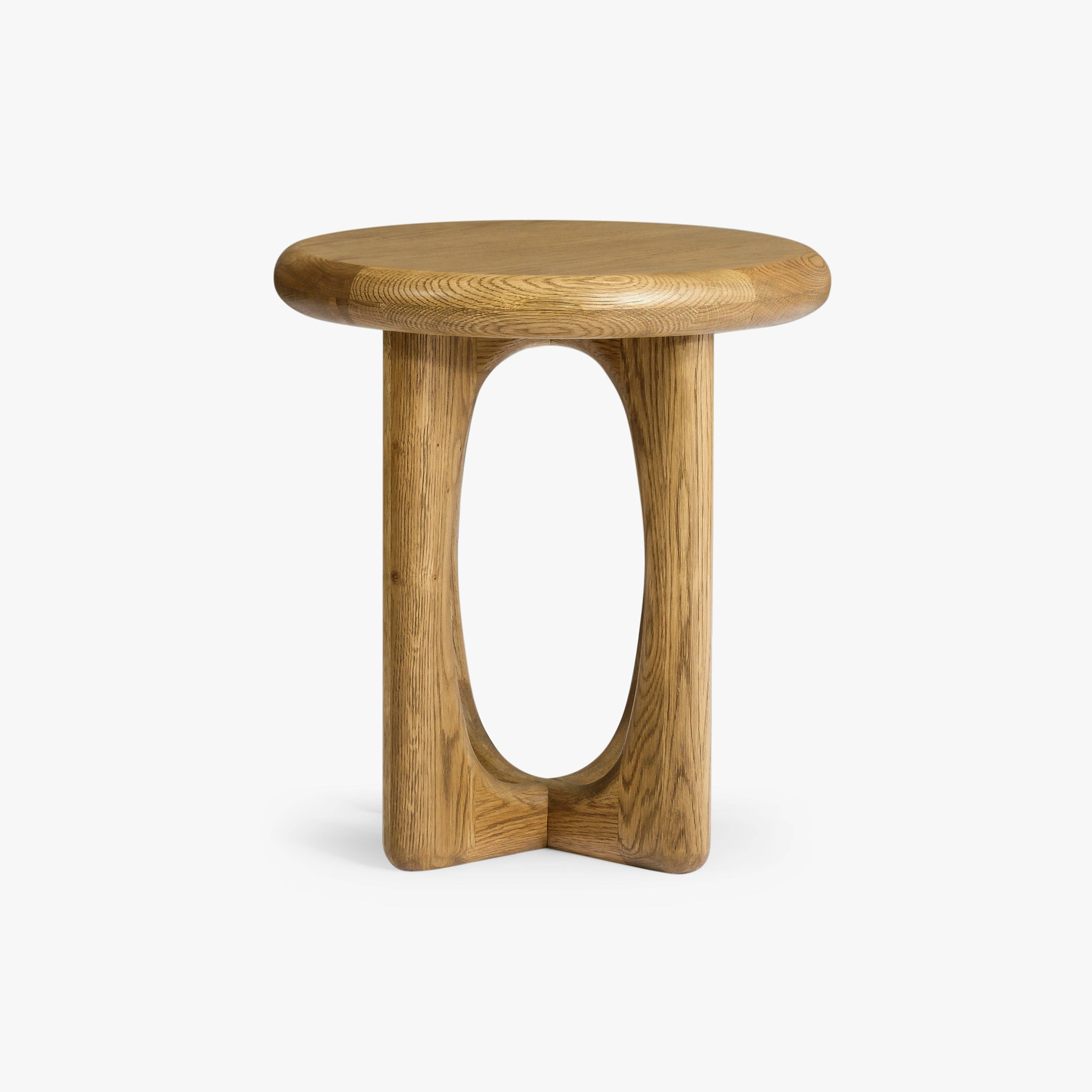 Eva Oak Side Table: Natural