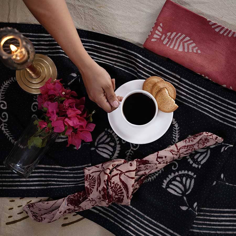 Black & White Table Linens Cotton Table Runner - Danya