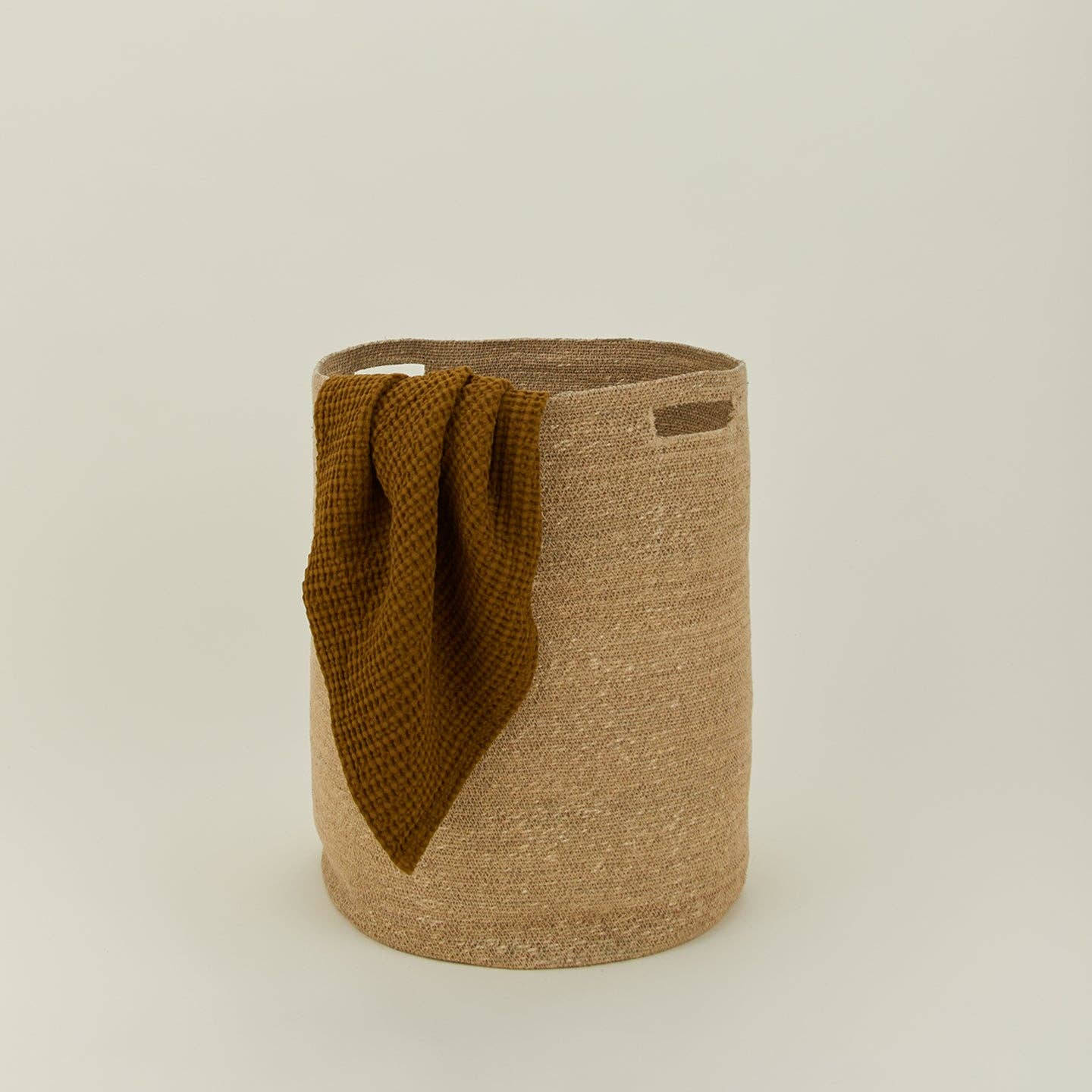 ESSENTIAL WOVEN HAMPER - NATURAL