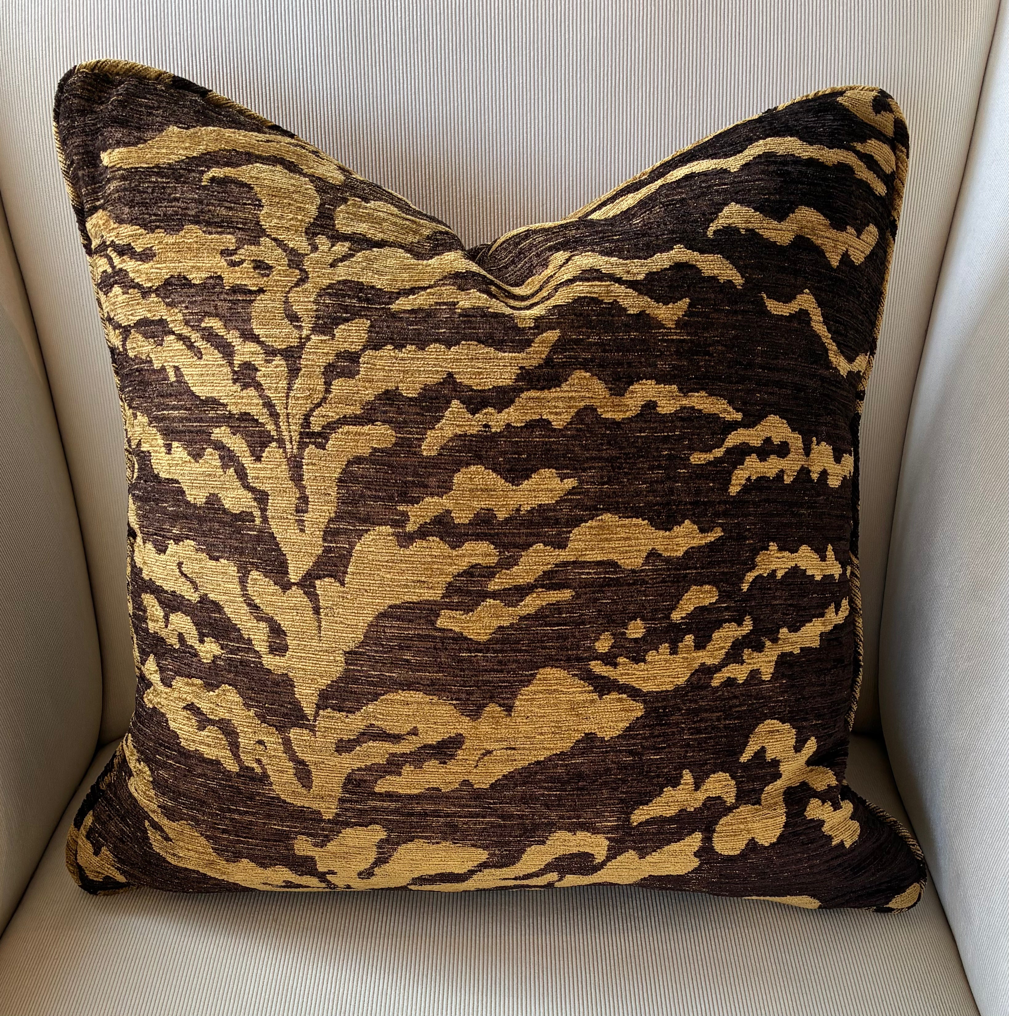 Tigre 20” x 20” Pillow