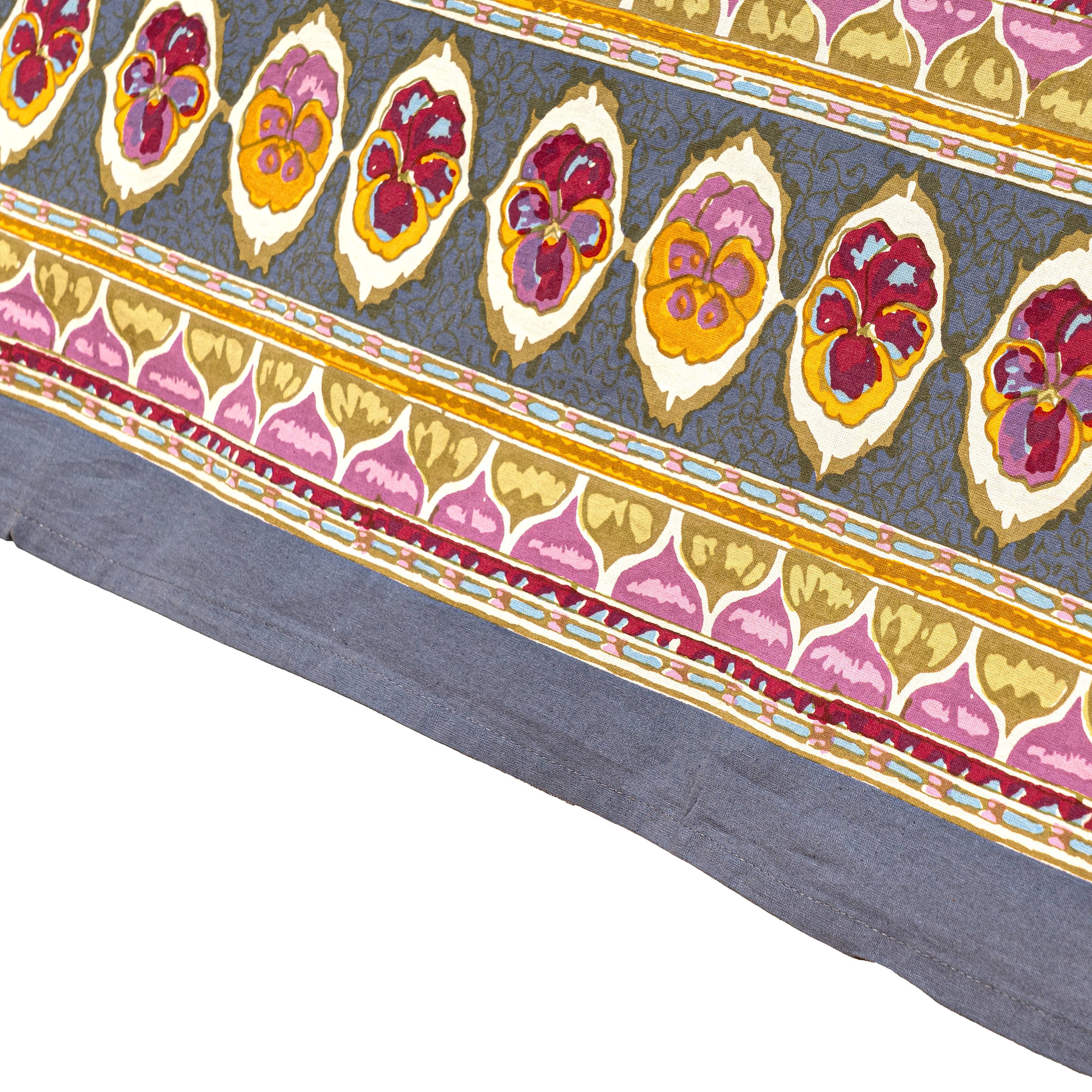 Pansy Red & Grey | French Tablecloths: 71" x 71"