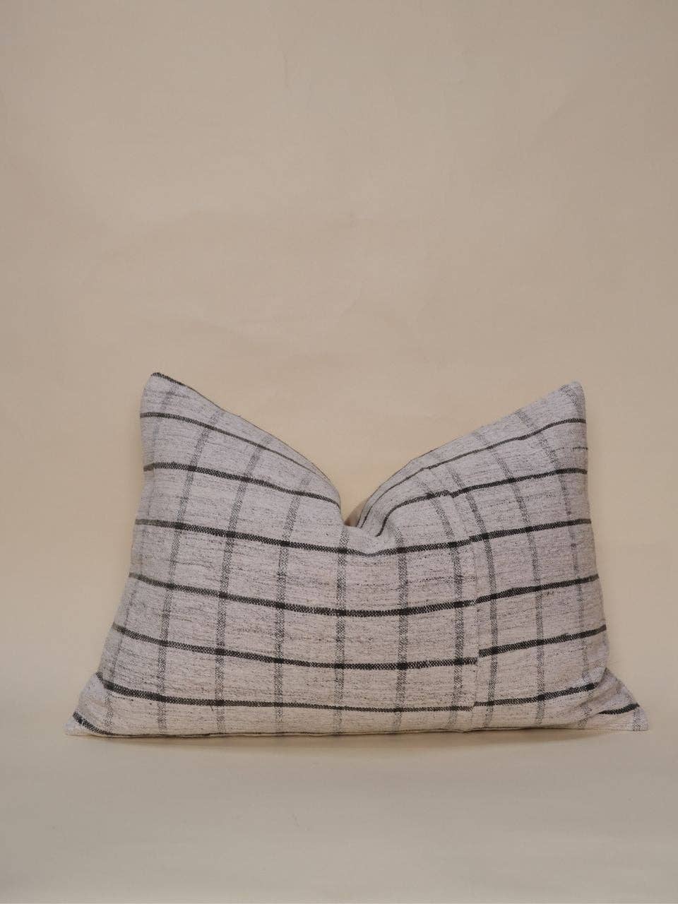 Avanos Kilim Lumbar: 16 x 24