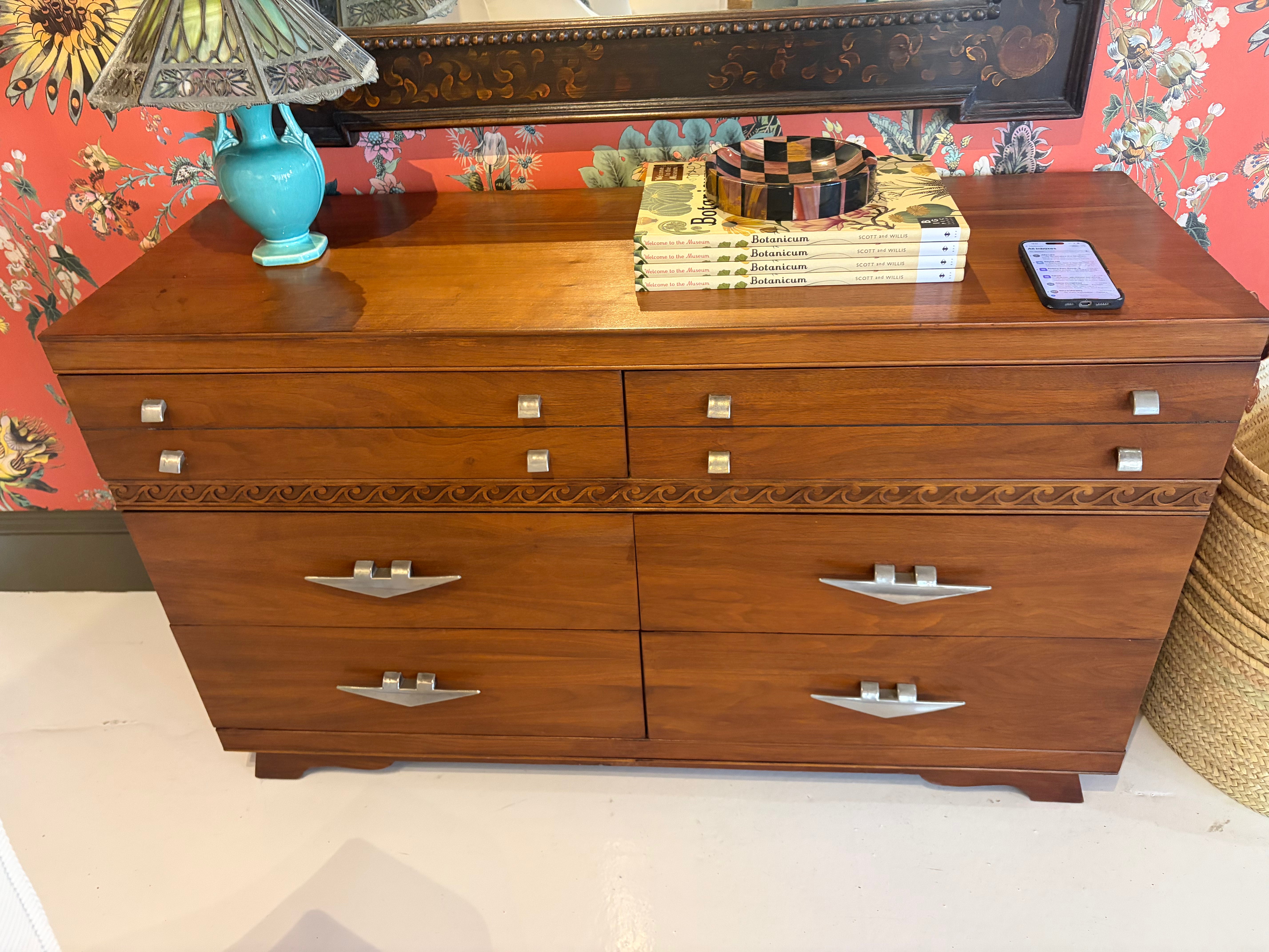 Mid-Century Dresser 6 drawers